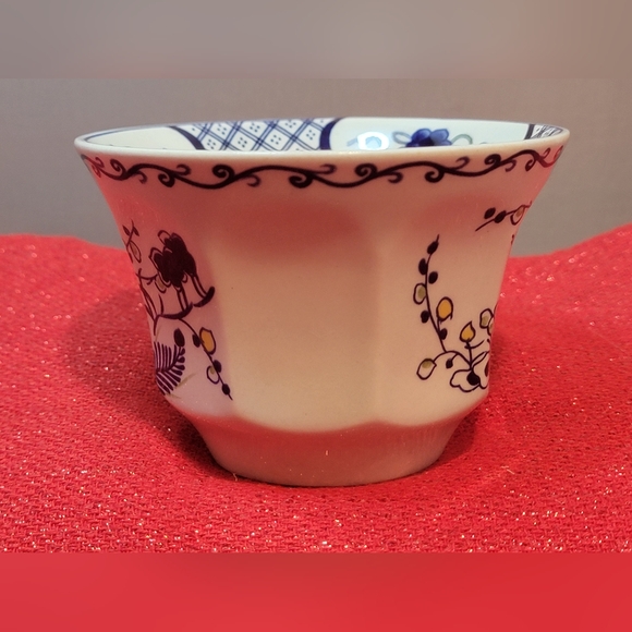 Wedgwood Volendam Tea Cup Only - Picture 3 of 9